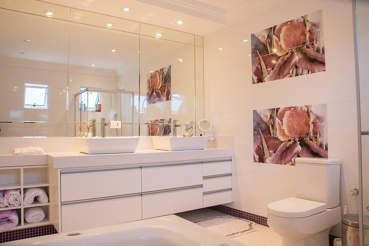 Bathroom Remodeling: Smart Design Ideas for a Beautiful and Functional Space